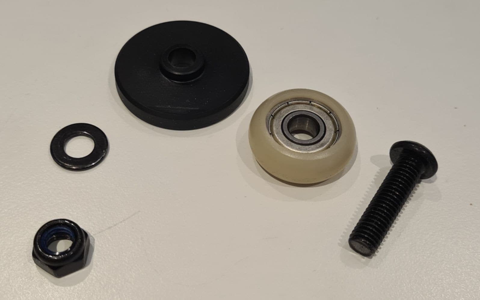 Roddmaskin - Rullhjul till Släde 30mm inkl hårdvara